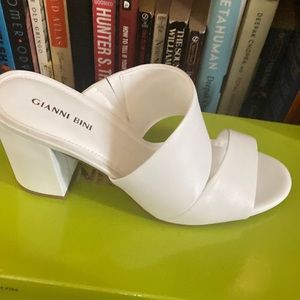 Gianni Bini Keatonn Style